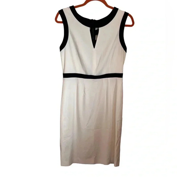 BCBGMaxazria Off White Colored Sleeveless Dress with Black Accents Size 8 - Picture 1 of 11